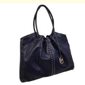 Michael Kors Astor black leather shoulder bag